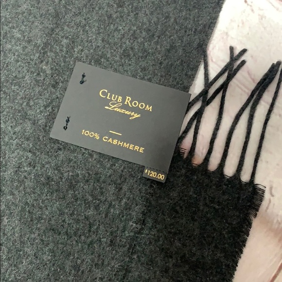 ❌SOLD 💕Beautiful Cashmere scarf - Picture 4 of 4